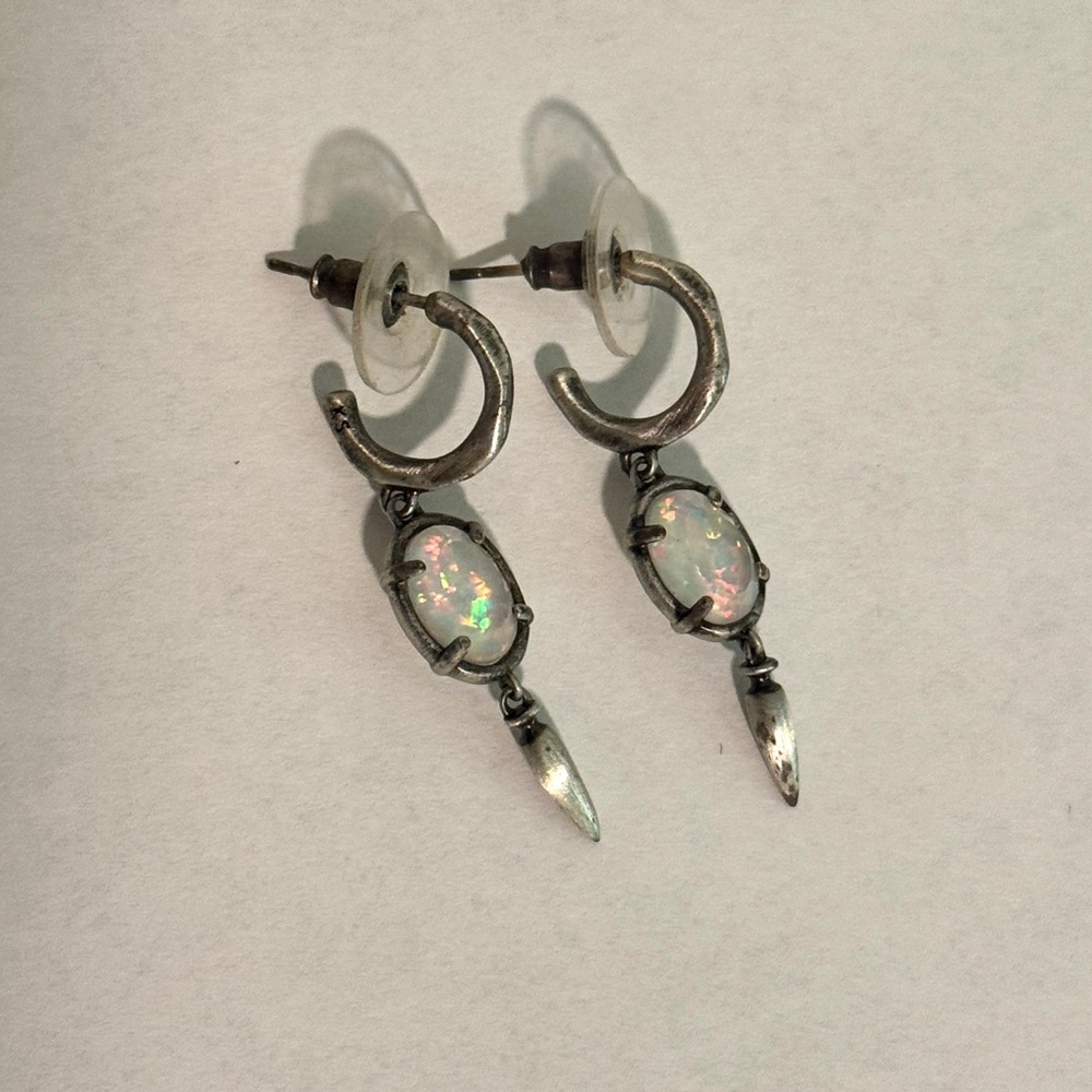 Kendra Scott Trixie Drop Earrings